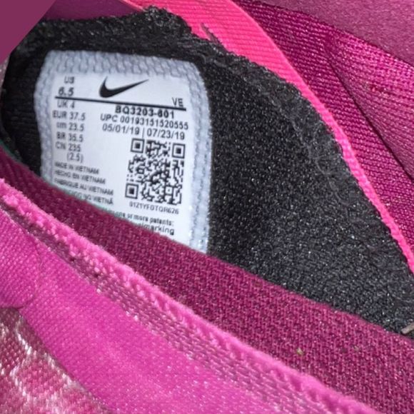 Women’s Nike Zoom Gravity 'True Berry' Running Sneaker Size 6.5 - Picture 7 of 7